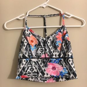 NEW ✨ Strut-This Sports Bra & Crop Top